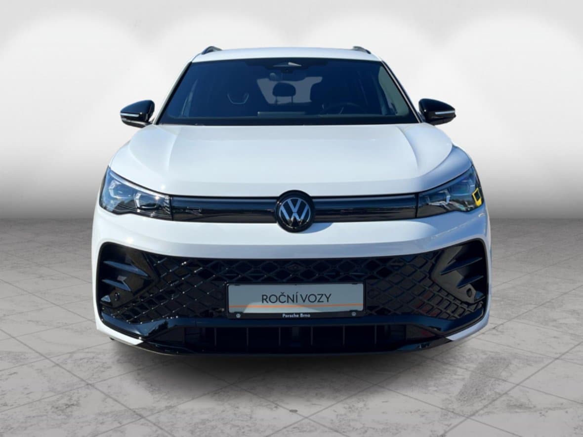 2025 Volkswagen Tiguan - 3