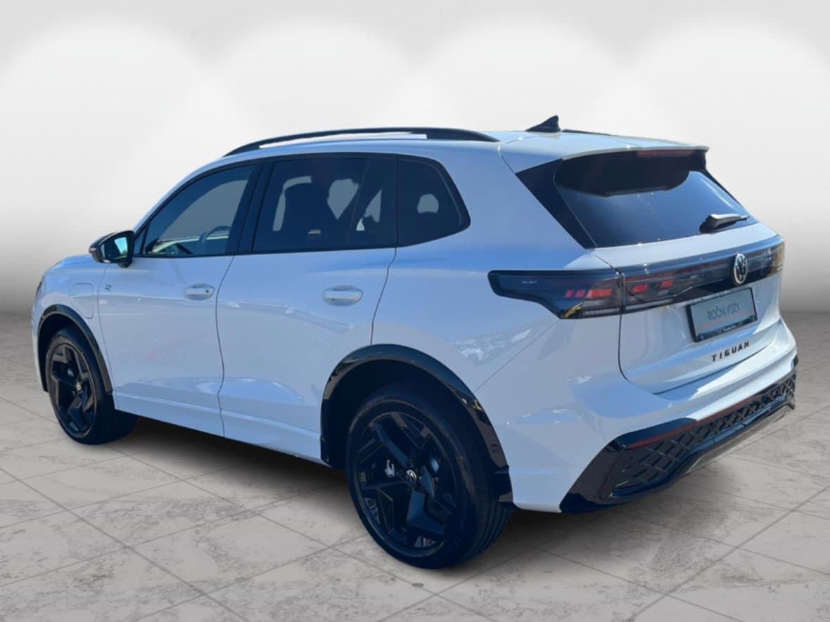2025 Volkswagen Tiguan - 6