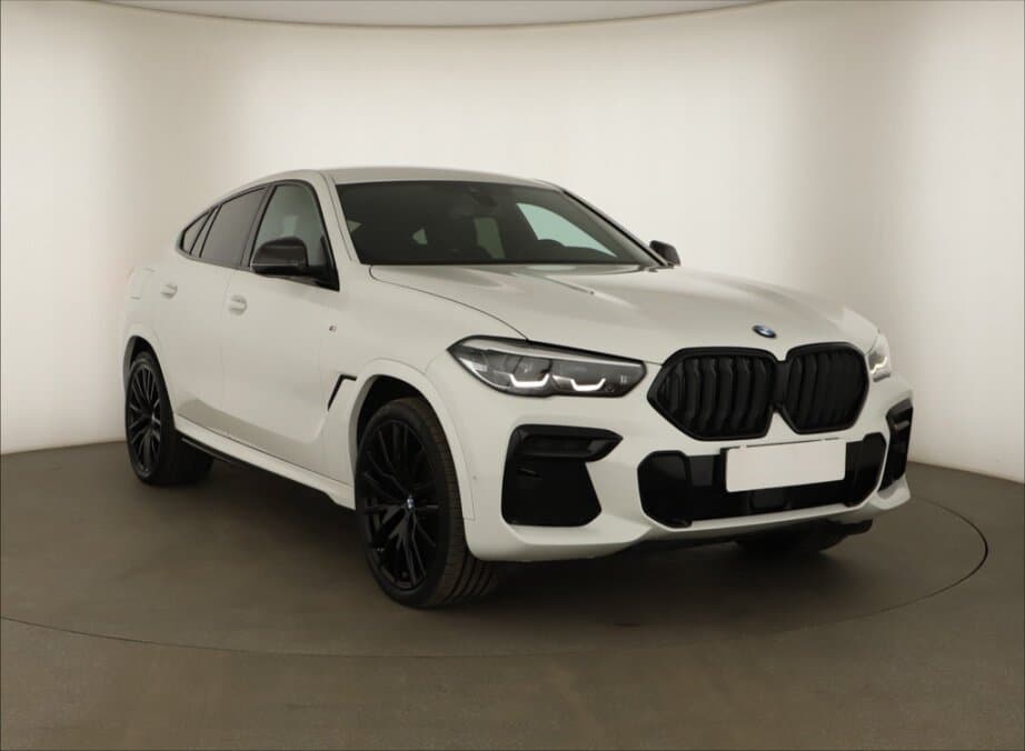 2022 BMW X6