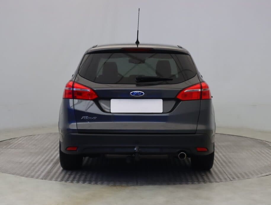 2015 Ford FOCUS - 11