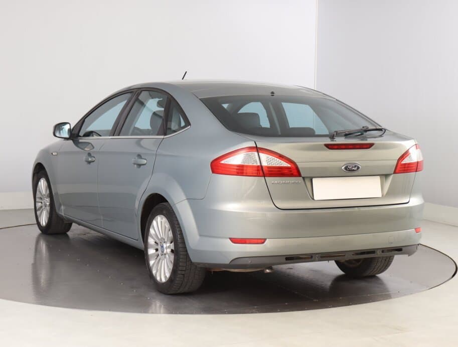 2010 Ford MONDEO - 5