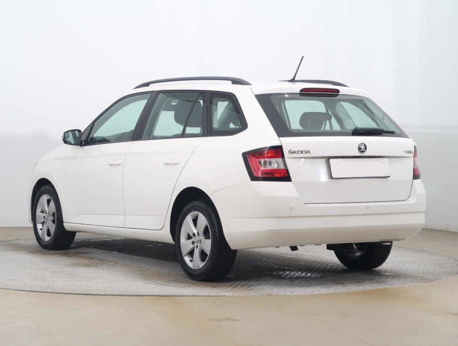 2016 Škoda FABIA - 5