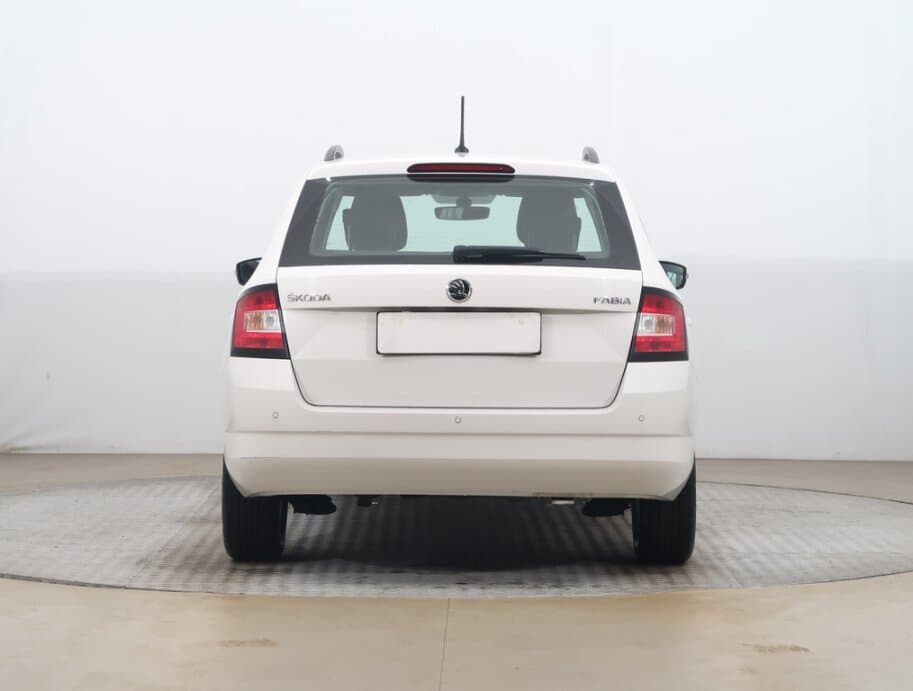 2016 Škoda FABIA - 6