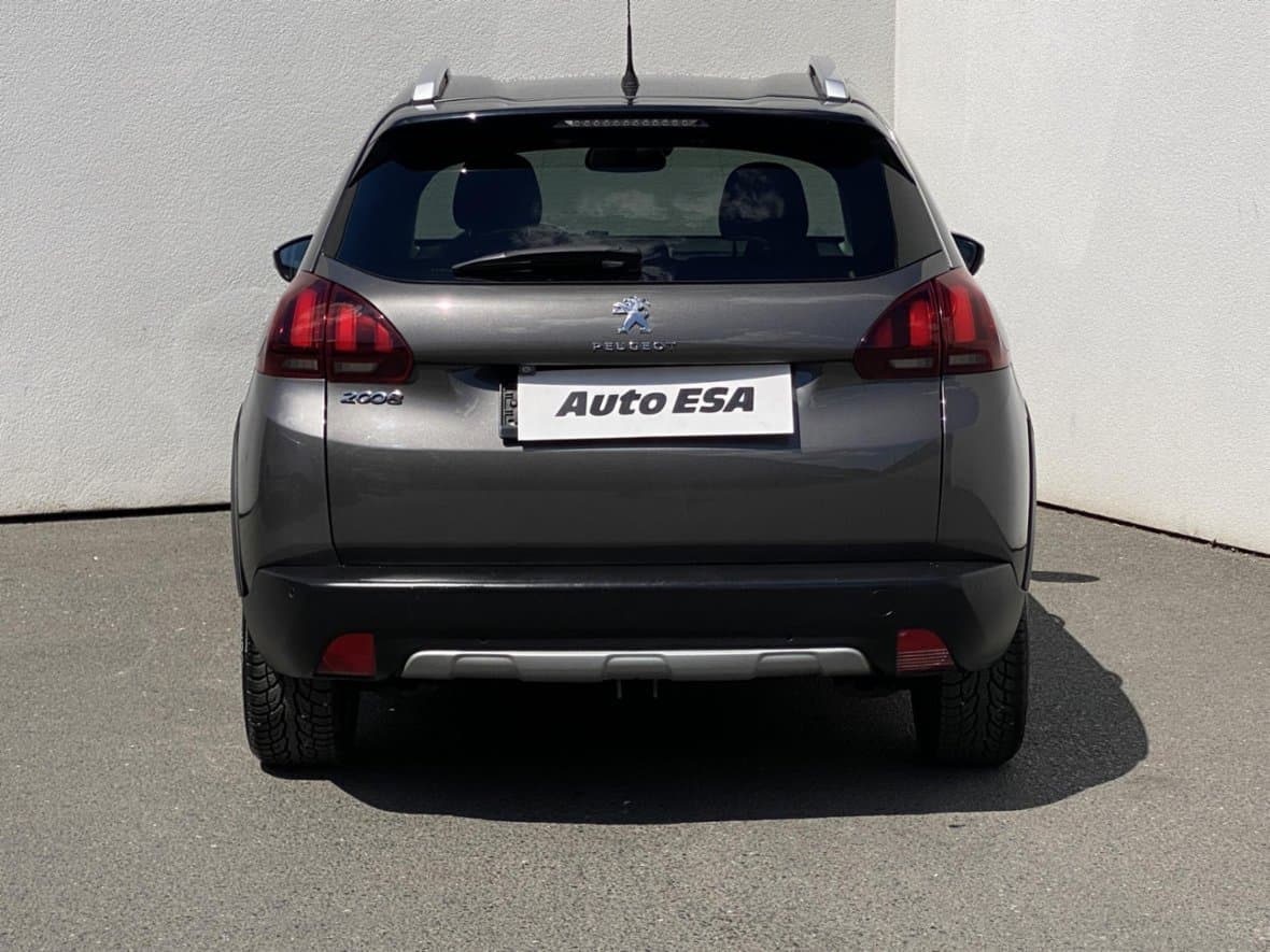 2018 Peugeot 2008 - 5