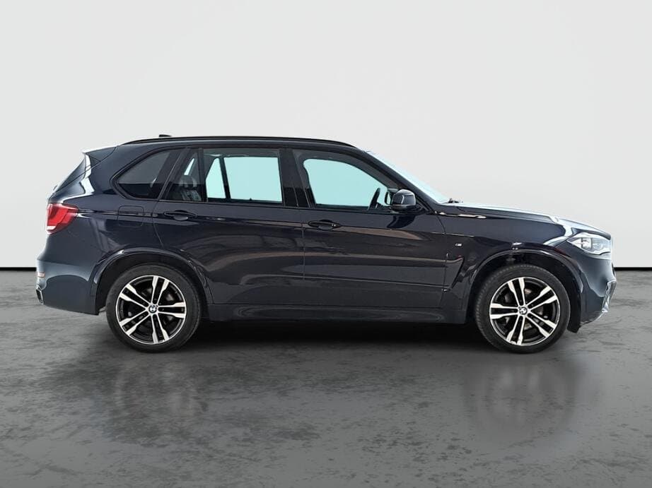 2015 BMW X5 - 8
