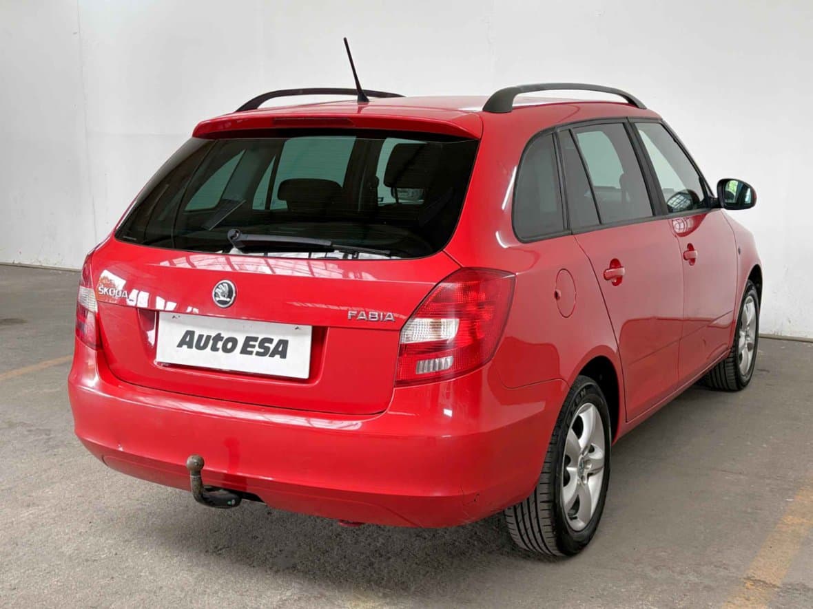 2014 Škoda FABIA - 4