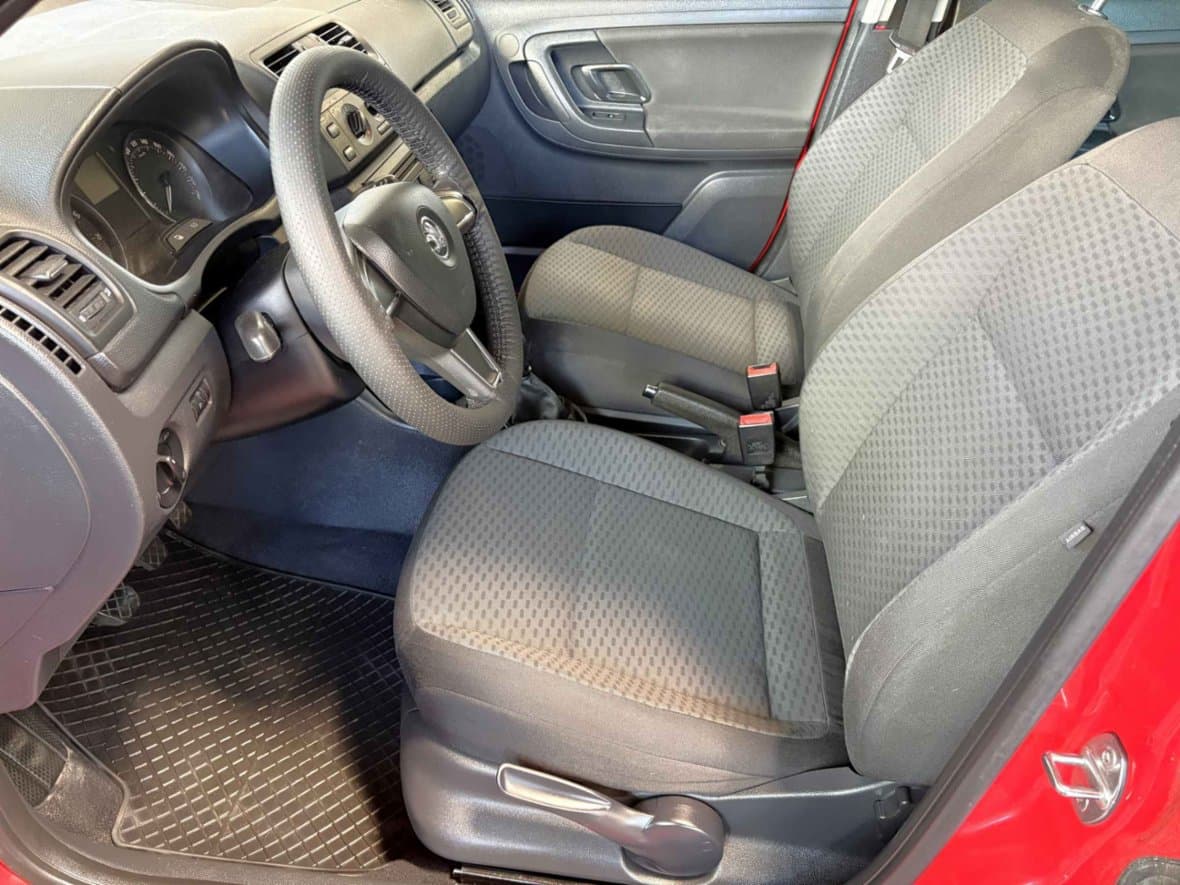 2014 Škoda FABIA - 9