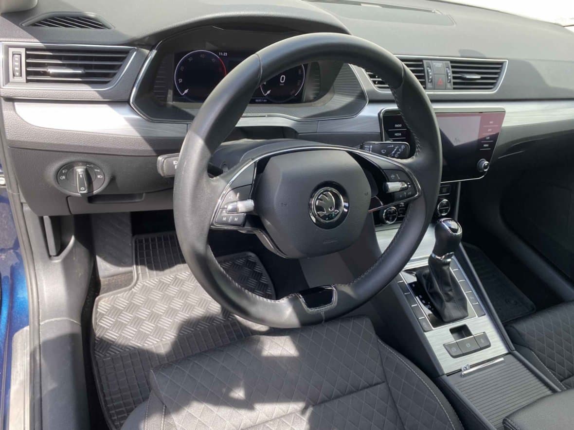 2022 Škoda SUPERB - 12
