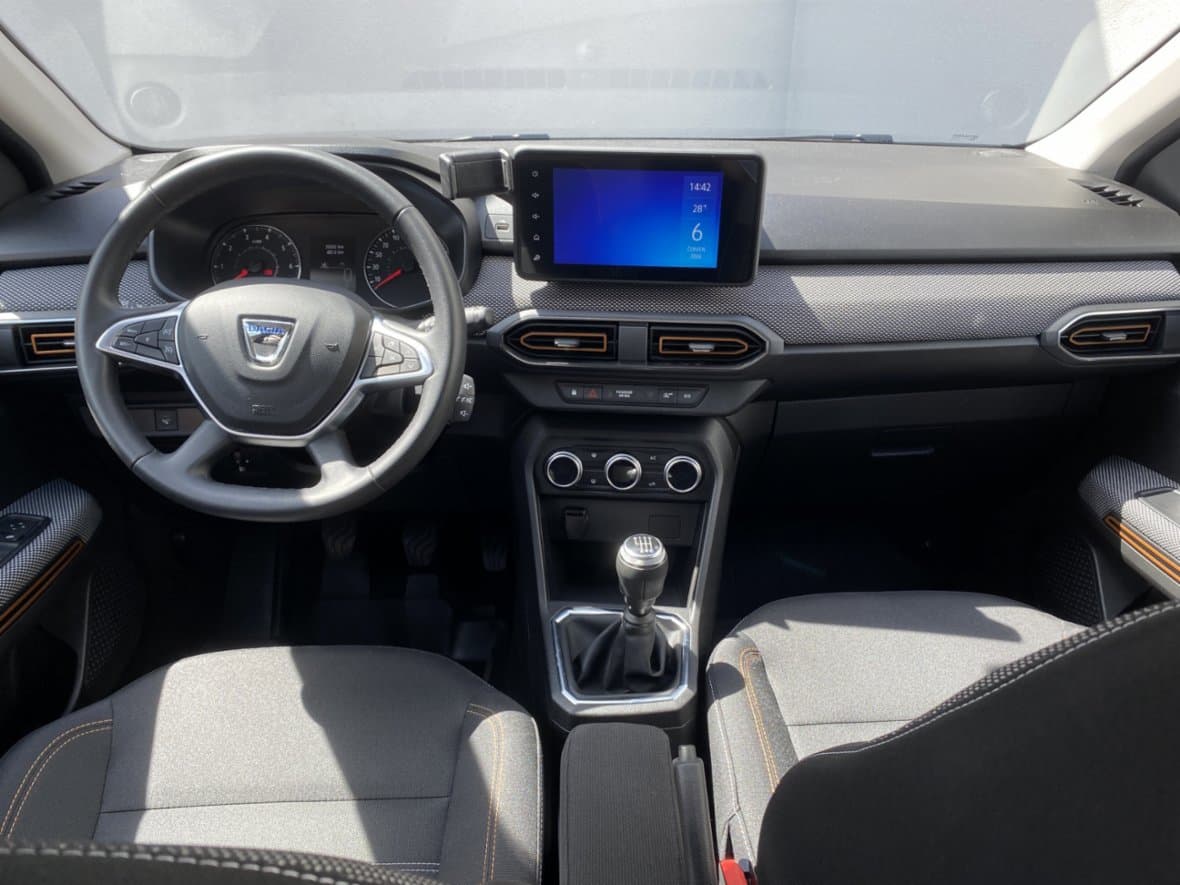 2022 Dacia SANDERO - 8
