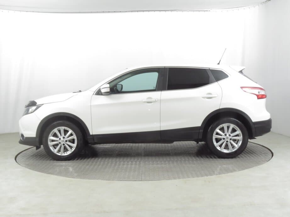 2015 Nissan QASHQAI - 4