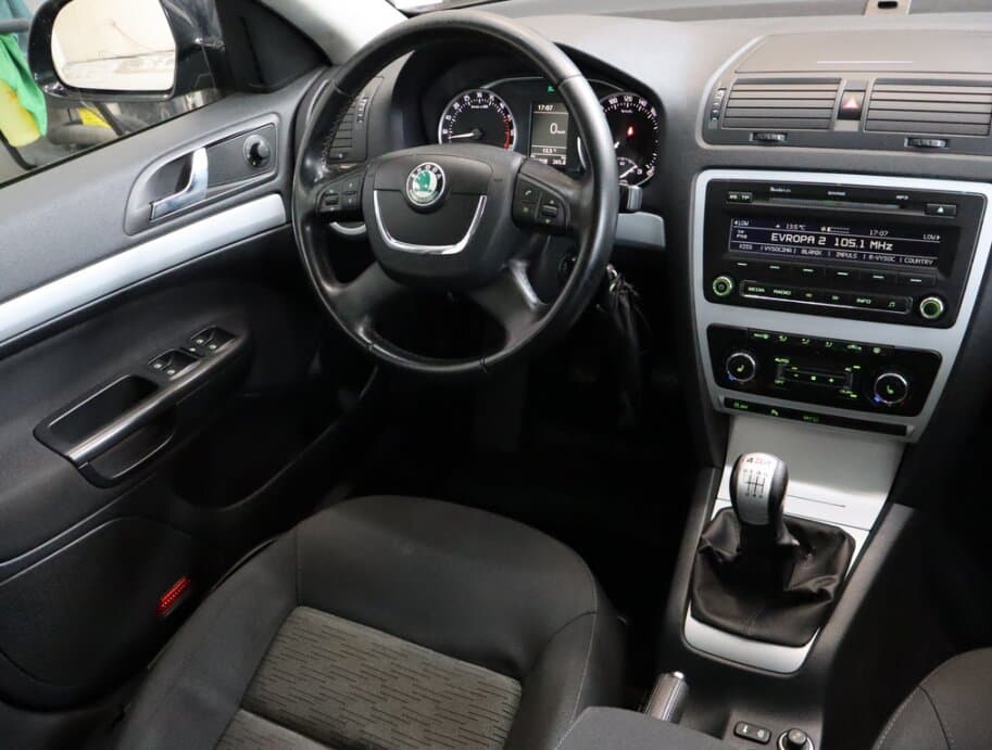 2010 Škoda OCTAVIA - 9