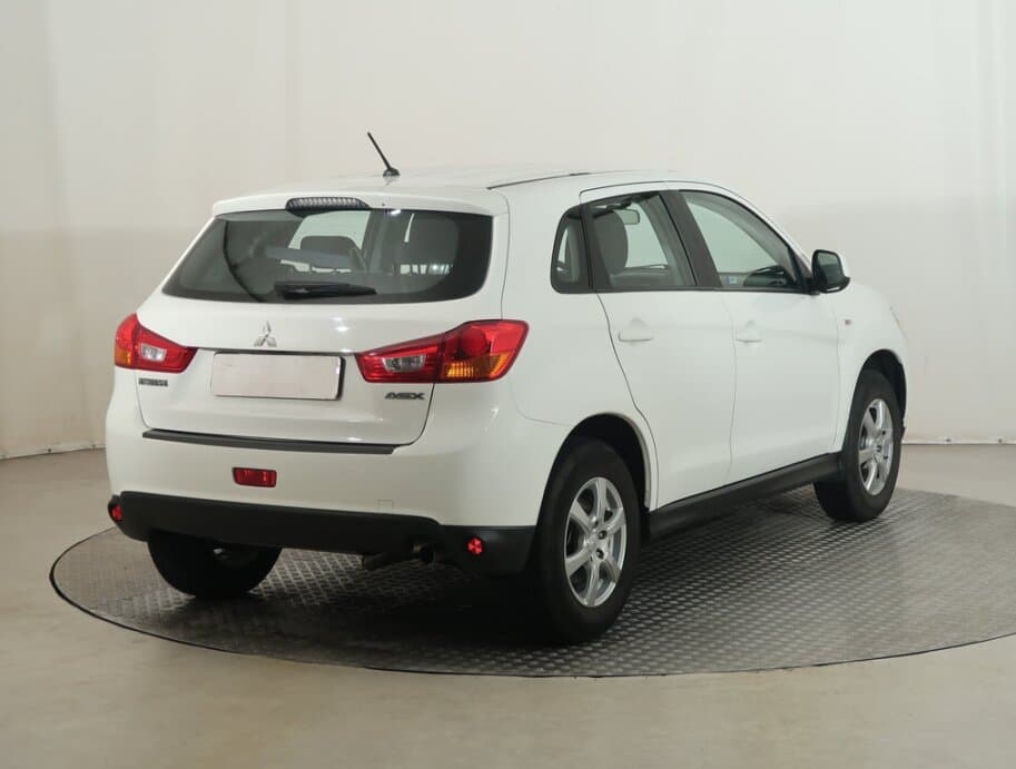 2015 Mitsubishi ASX - 7