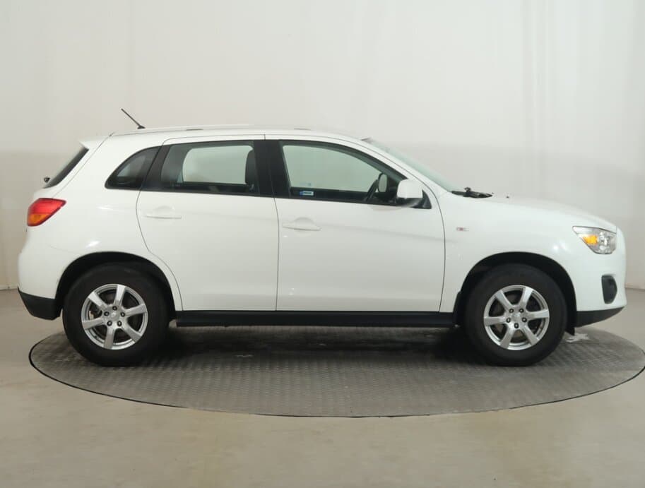 2015 Mitsubishi ASX - 8