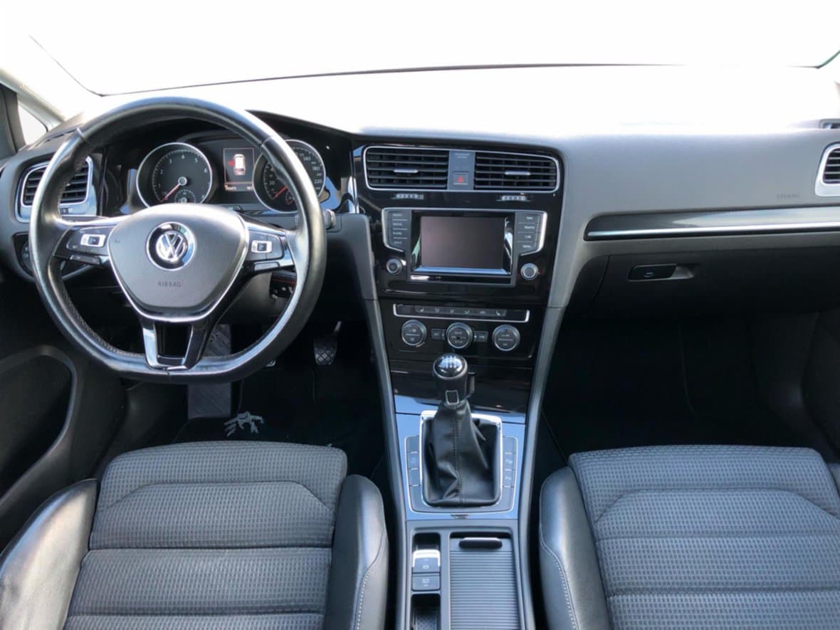 2013 Volkswagen Golf - 5