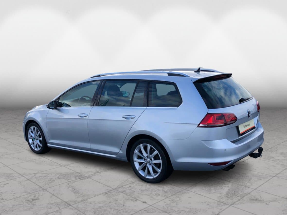 2013 Volkswagen Golf - 7