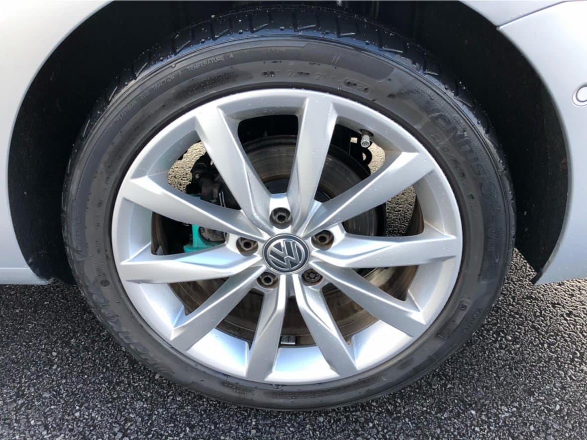 2013 Volkswagen Golf - 14