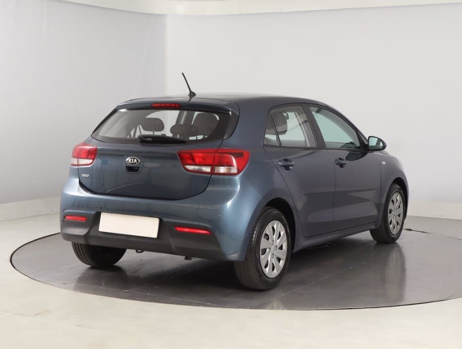 2017 Kia RIO - 7