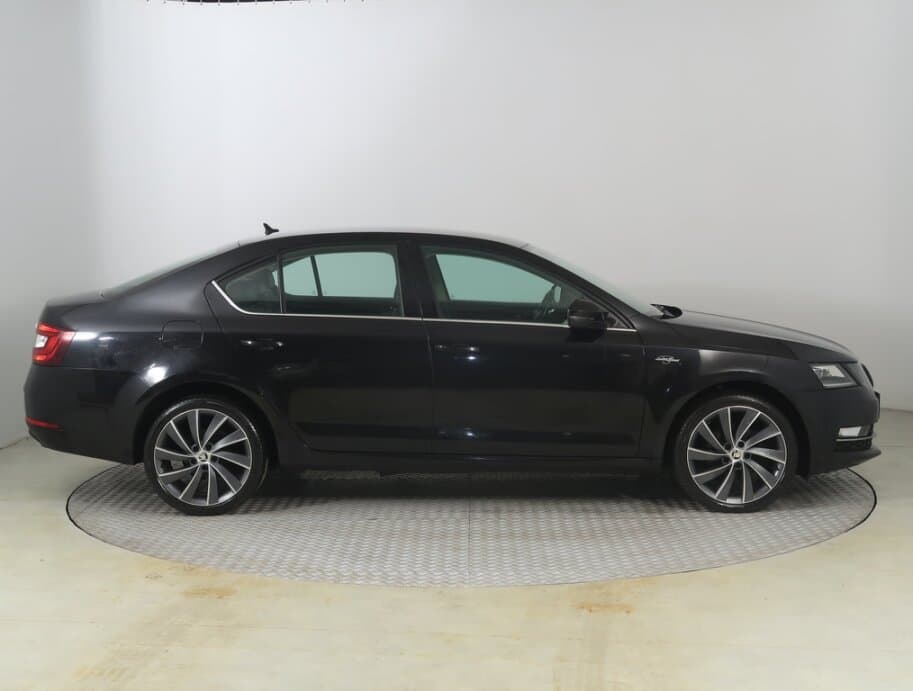 2018 Škoda OCTAVIA - 15