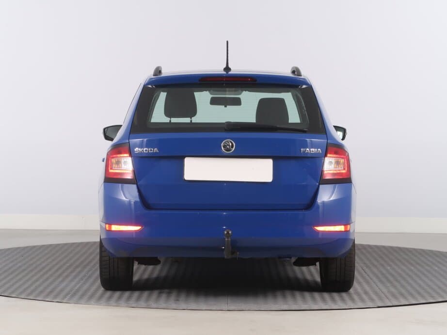 2019 Škoda FABIA - 6