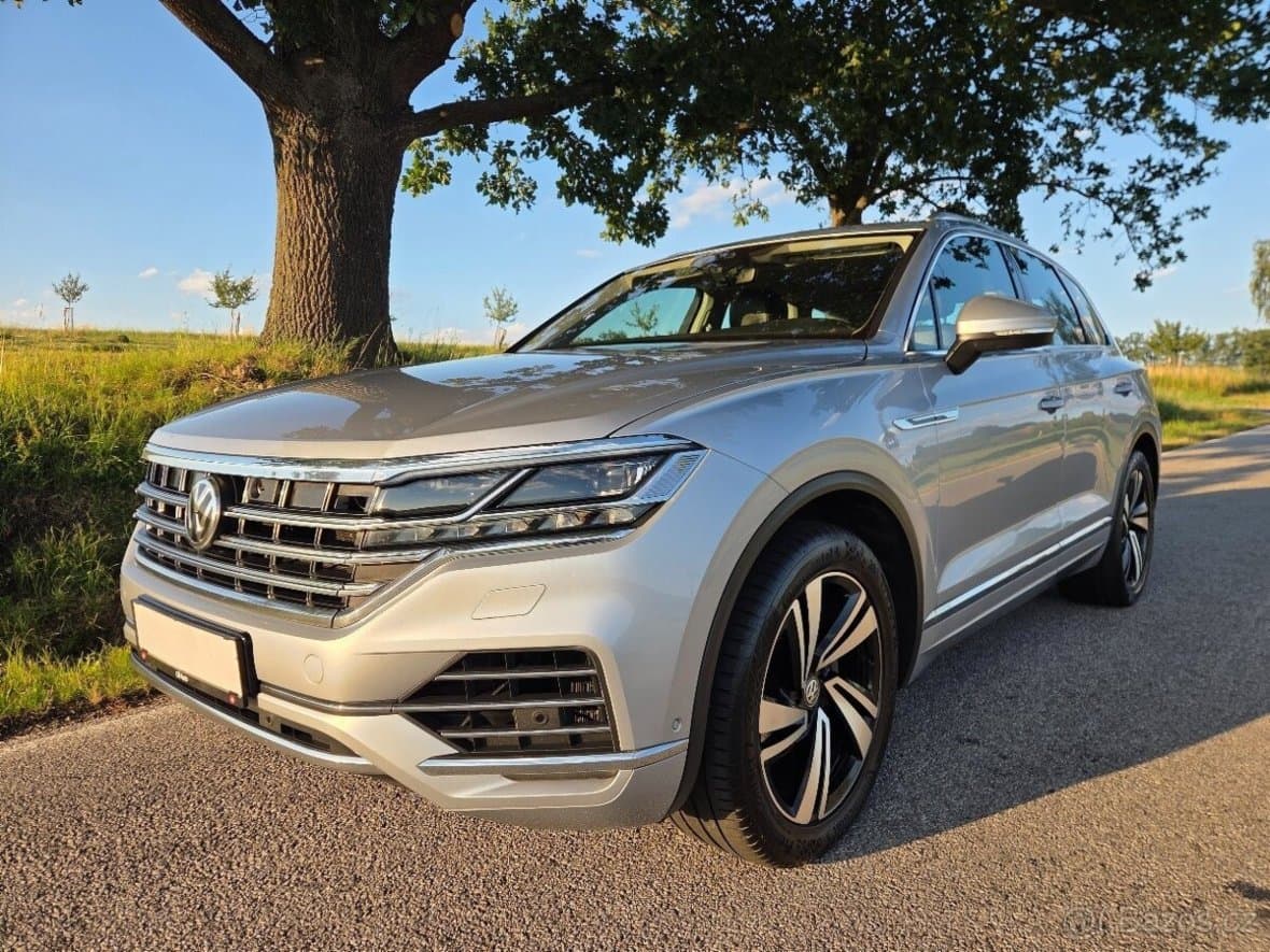 2018 Volkswagen TOUAREG - 2