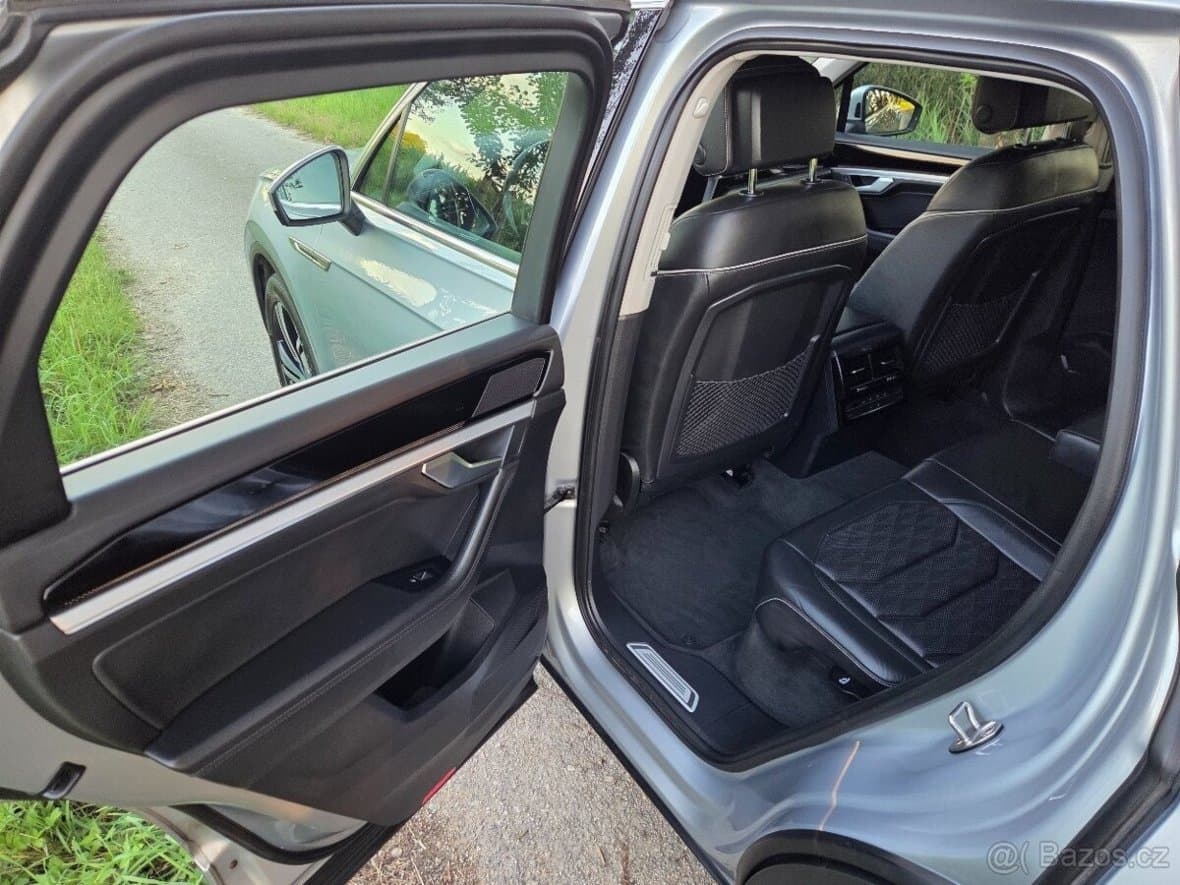 2018 Volkswagen TOUAREG - 7