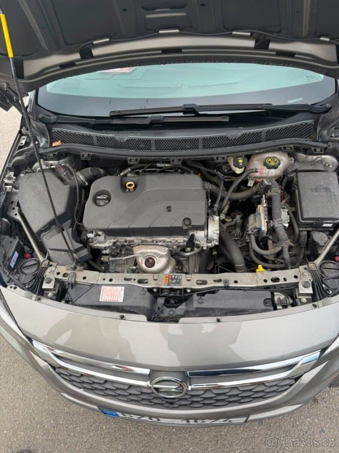 2016 Opel ASTRA - 11