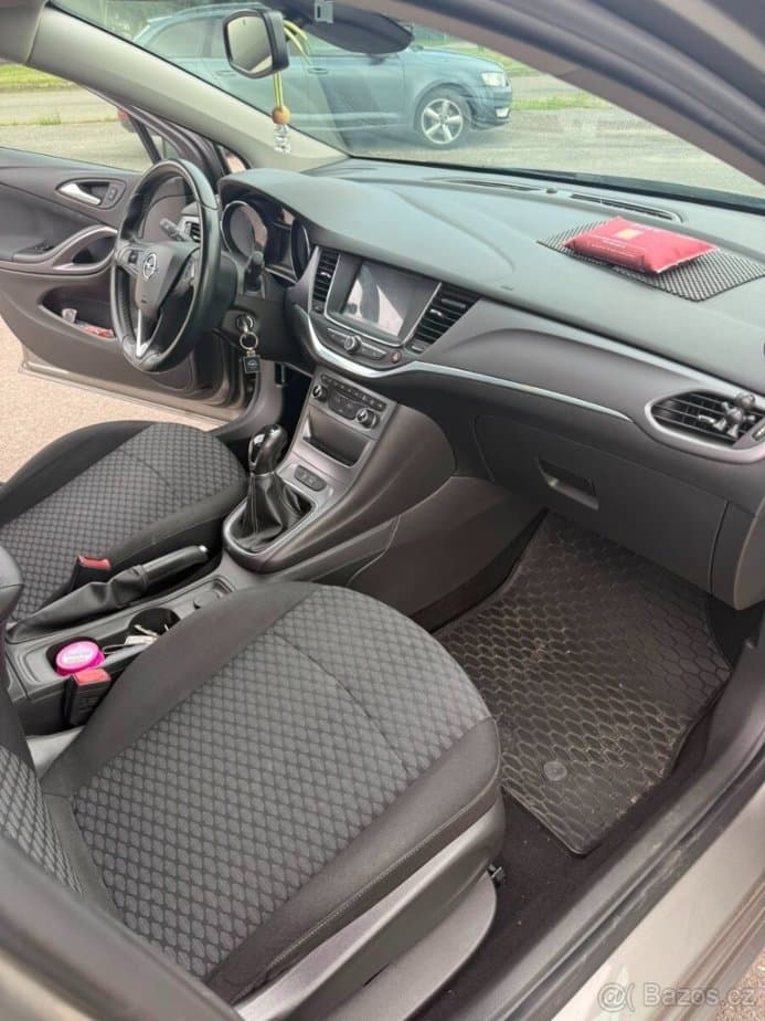 2016 Opel ASTRA - 16