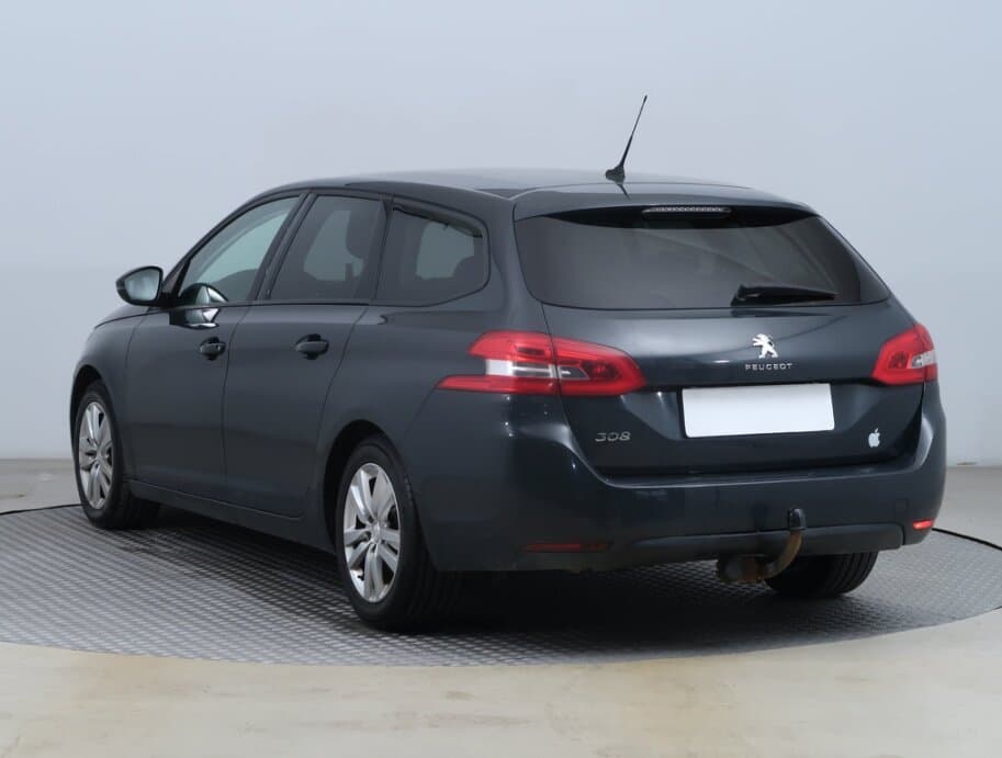 2019 Peugeot 308 - 5