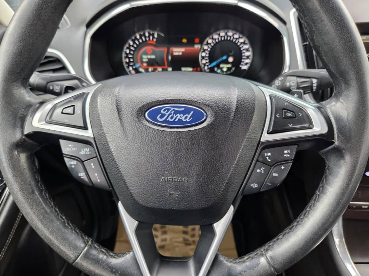 2015 Ford GALAXY - 18