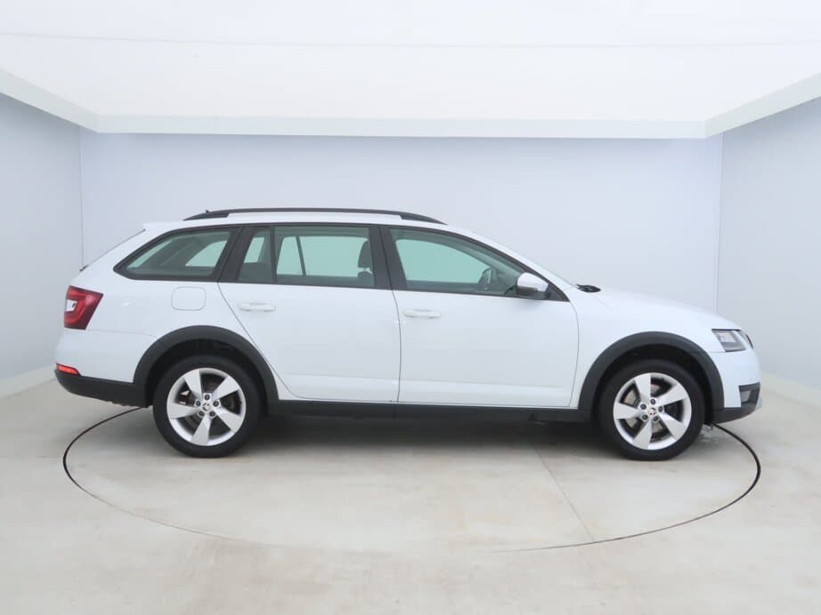 2018 Škoda OCTAVIA - 8