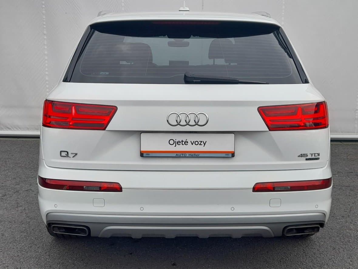2019 Audi Q7 - 14