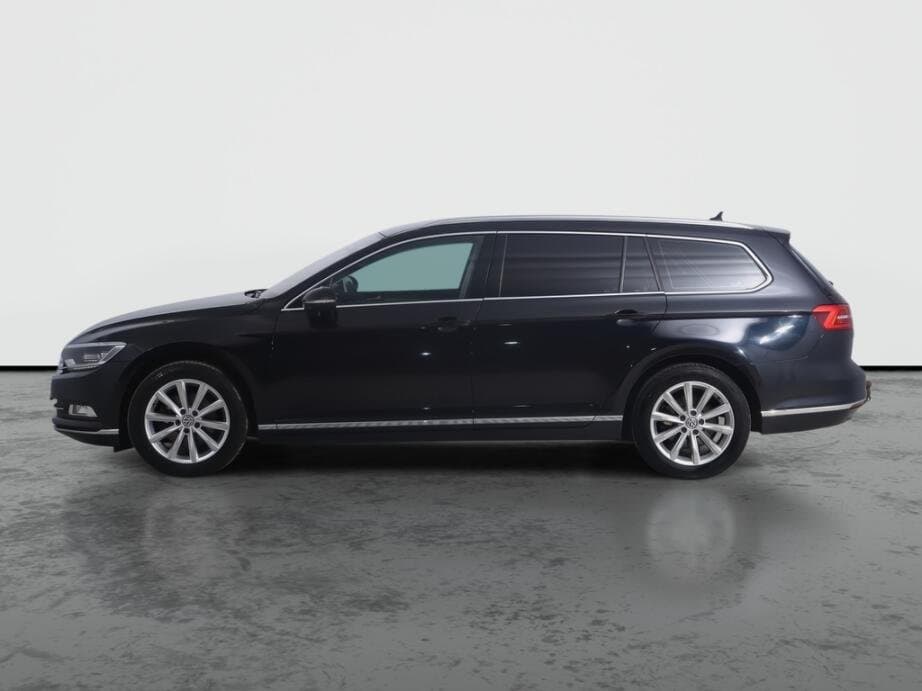 2018 Volkswagen PASSAT - 4