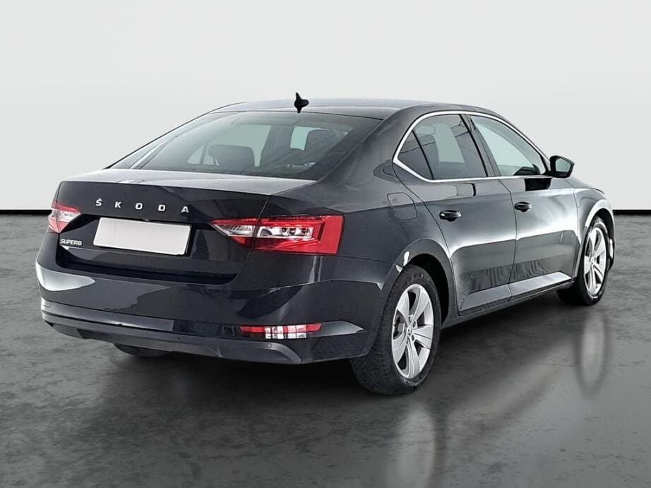 2020 Škoda SUPERB - 7