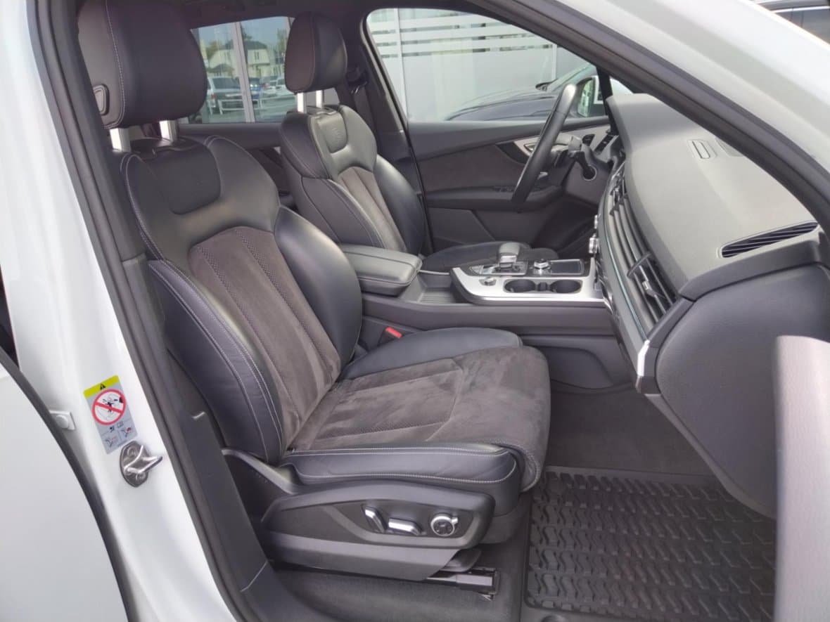 2019 Audi Q7 - 10