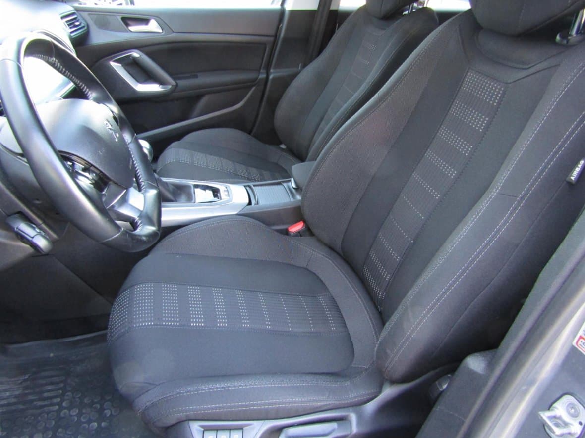 2016 Peugeot 308 - 9