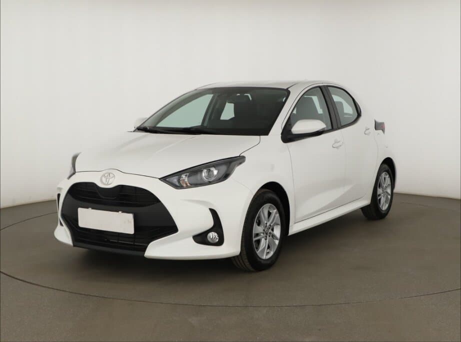 2025 Toyota YARIS - 3