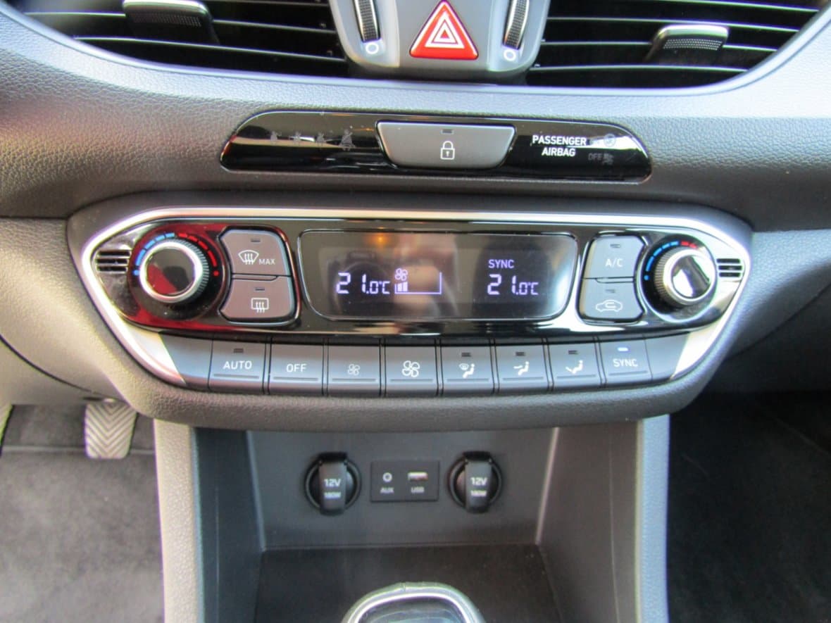 2019 Hyundai i30 - 18