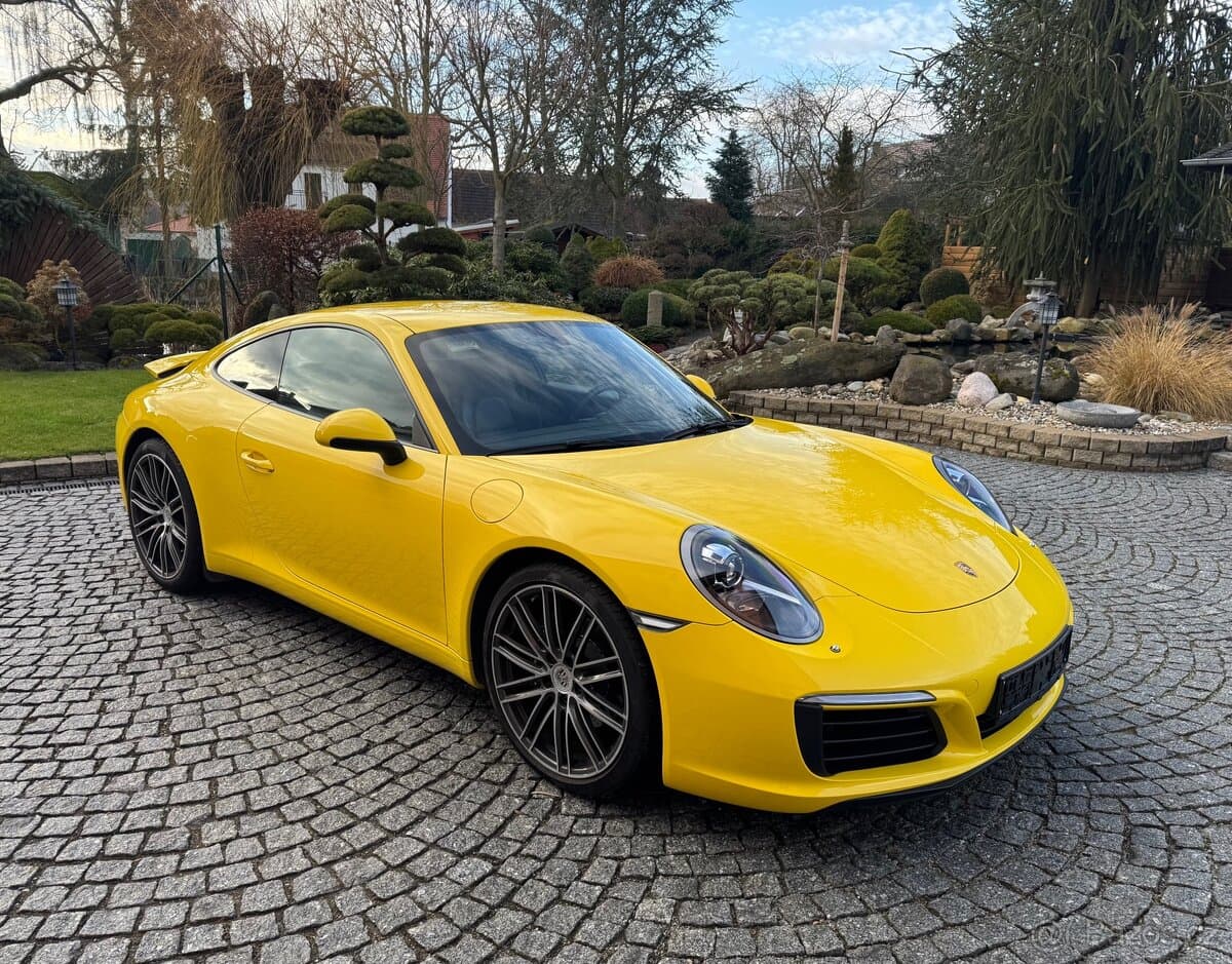 2017 Porsche 911
