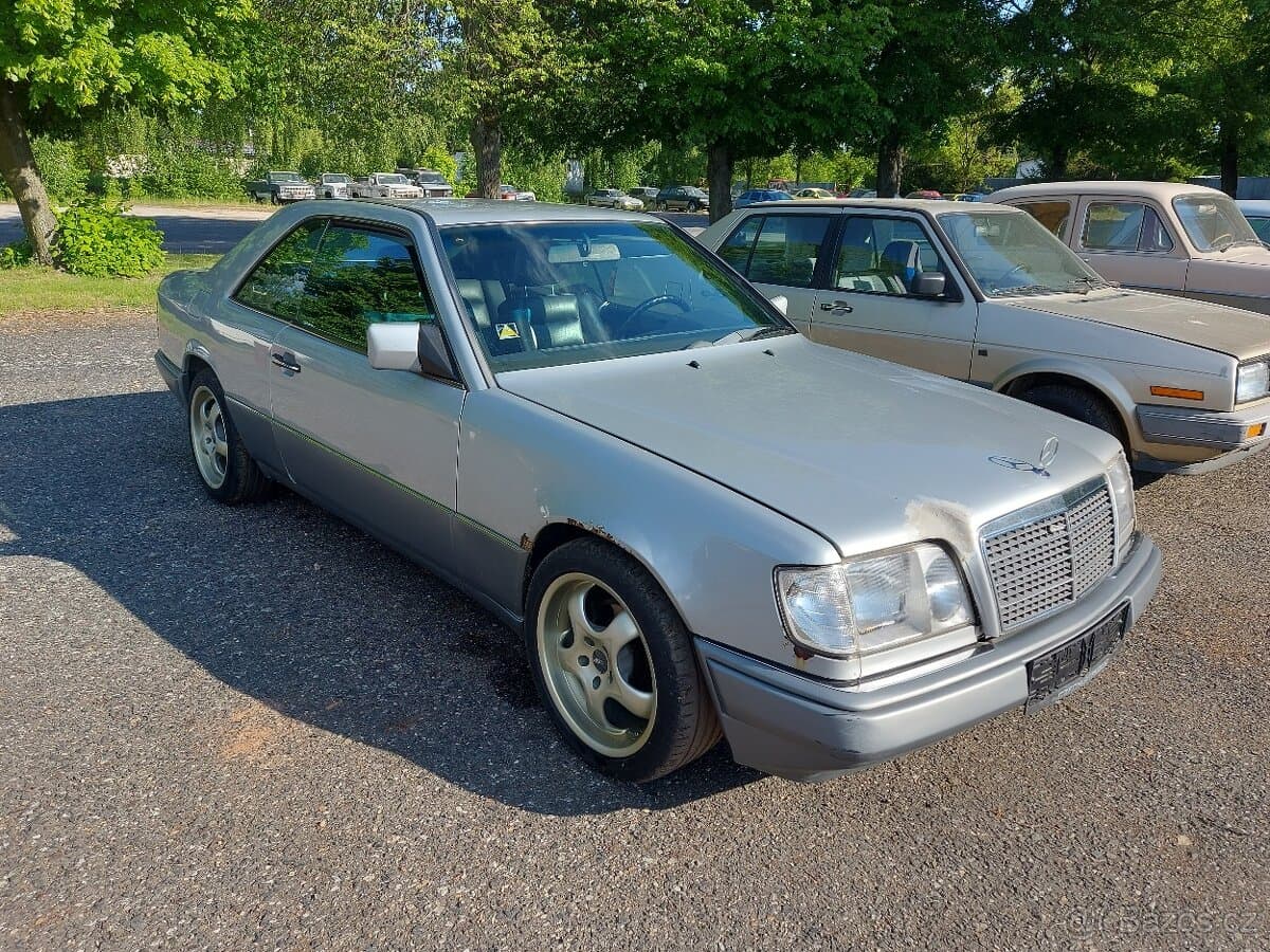1989 Mercedes-Benz OSTATNÍ