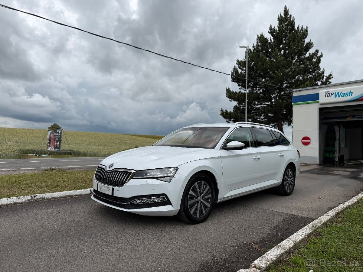 2023 Škoda SUPERB