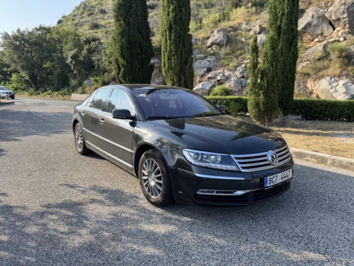 2010 Volkswagen PHAETON