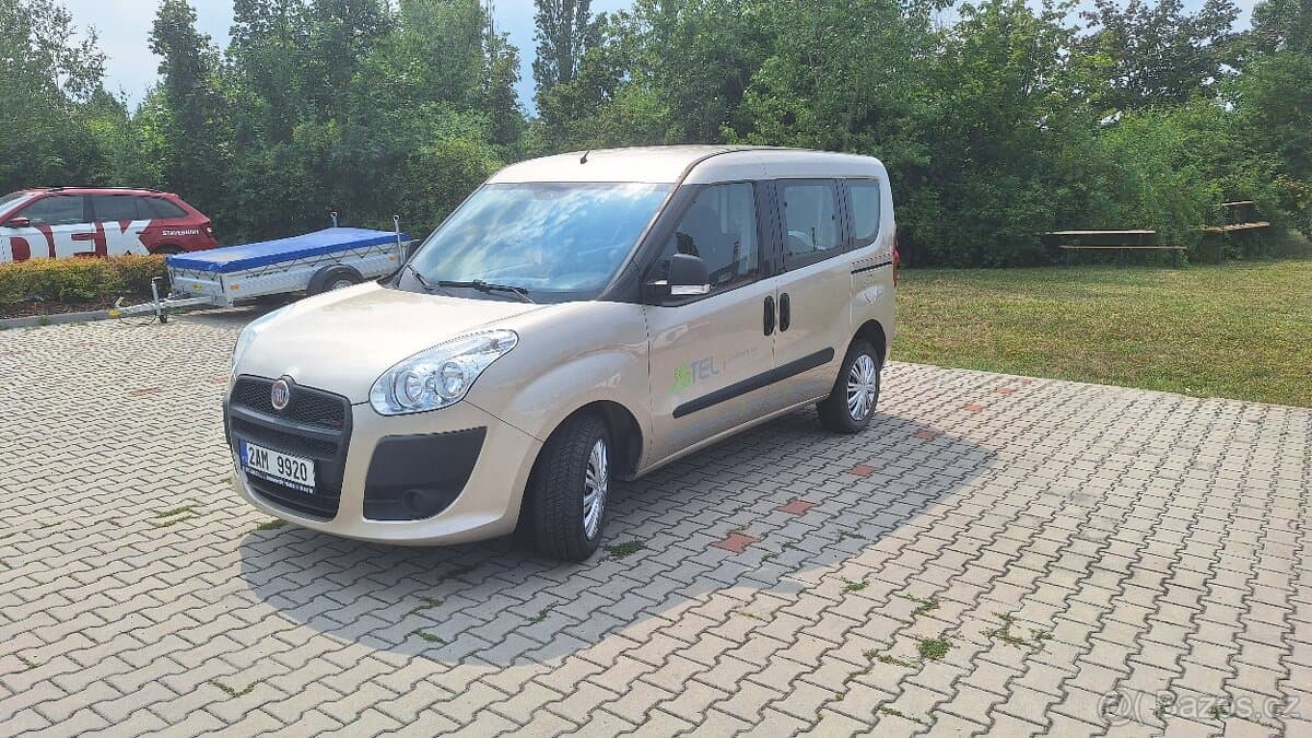 2011 Fiat DOBLO