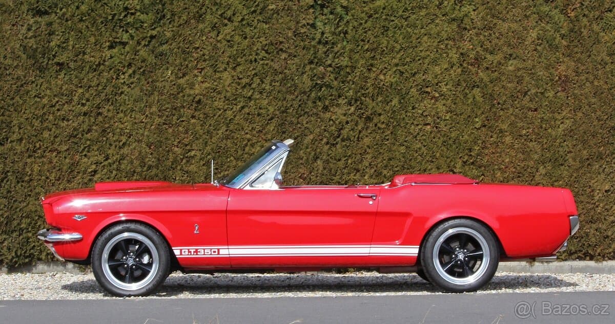 1966 Ford MUSTANG