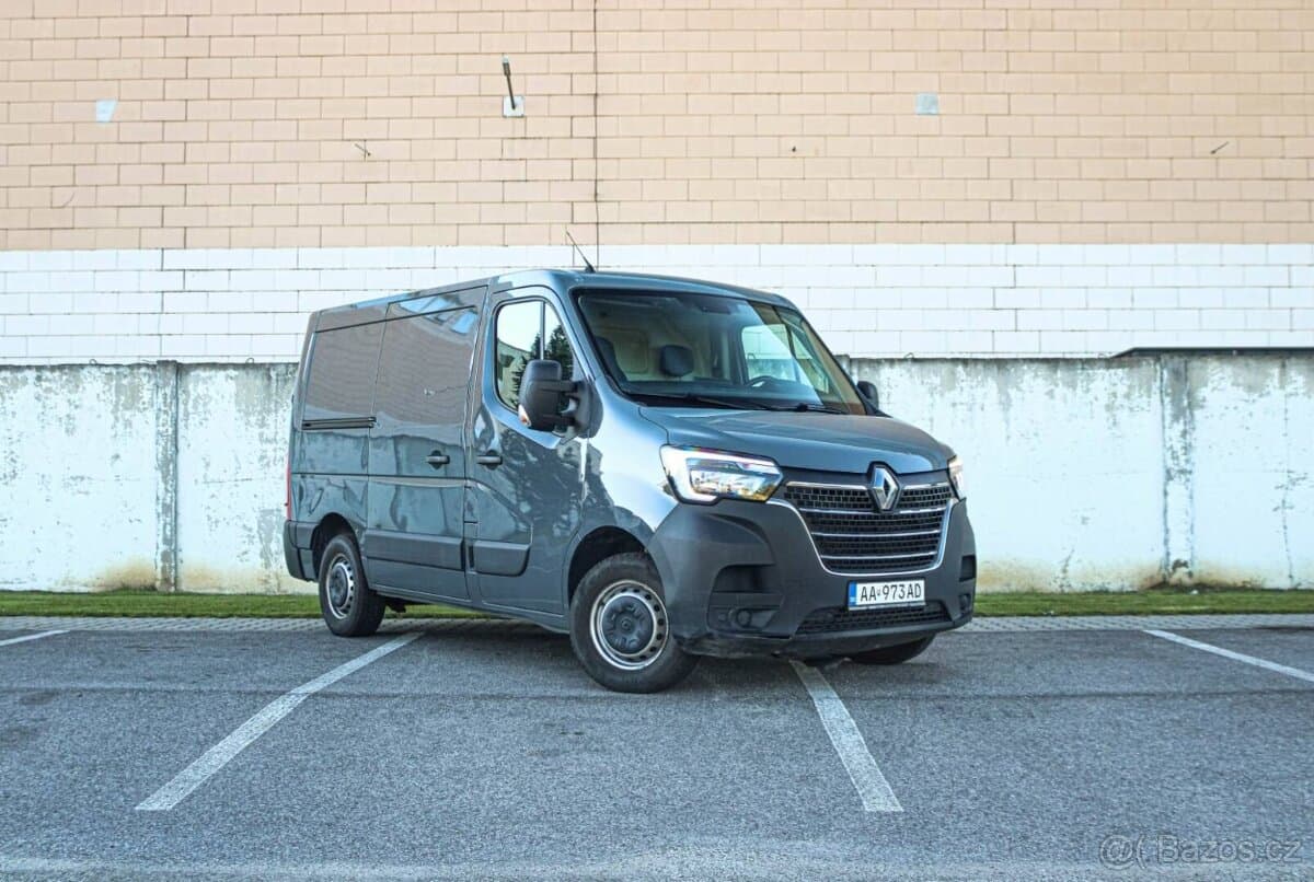 2023 Renault MASTER