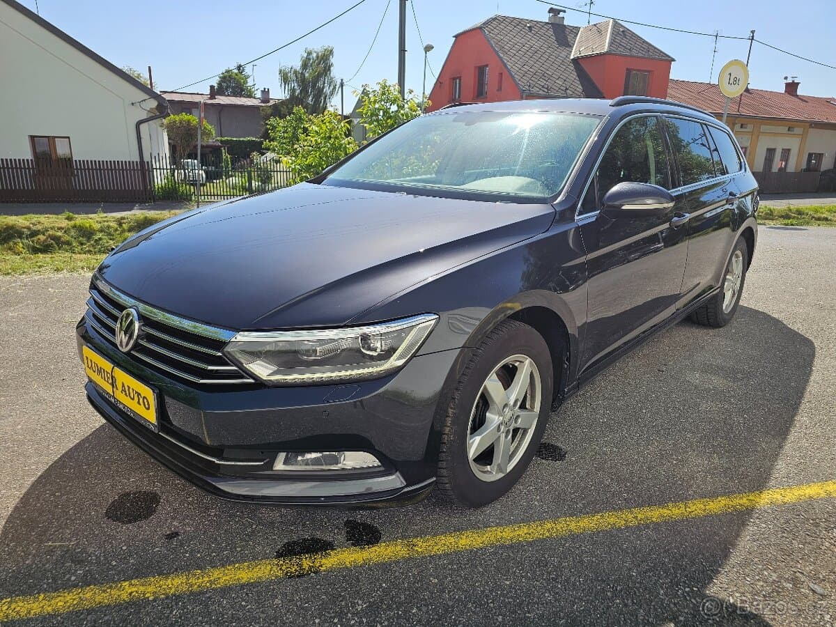 2018 Volkswagen PASSAT
