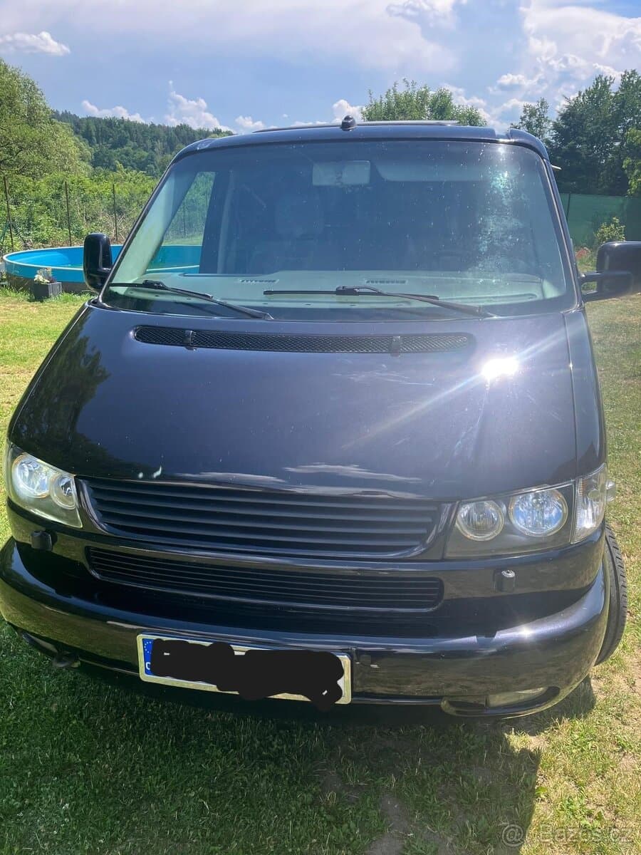 2002 Volkswagen MULTIVAN