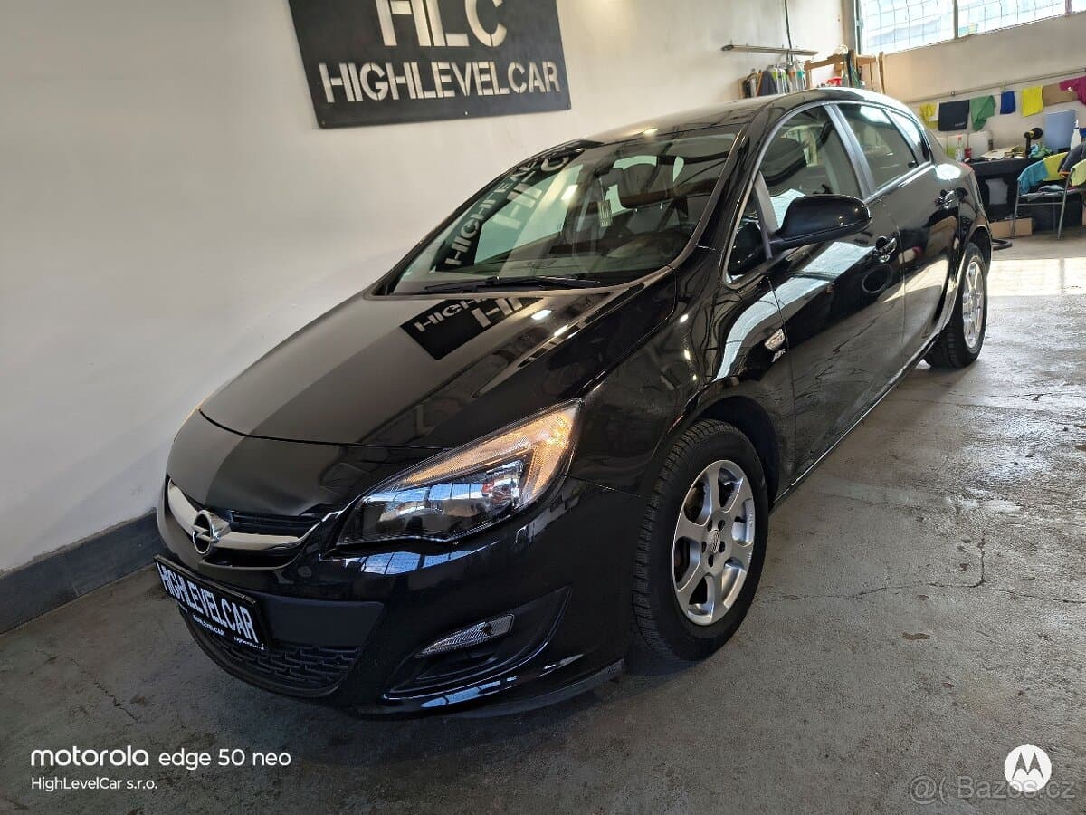 2013 Opel ASTRA