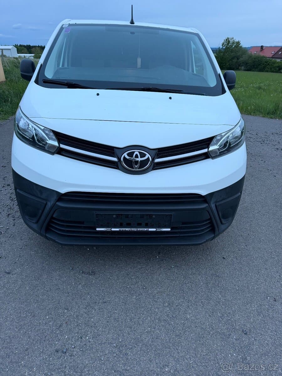2017 Toyota PROACE