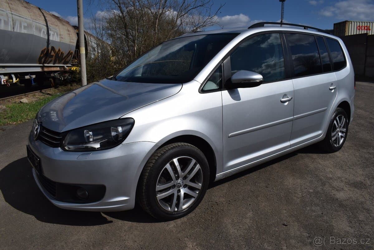 2011 Volkswagen TOURAN