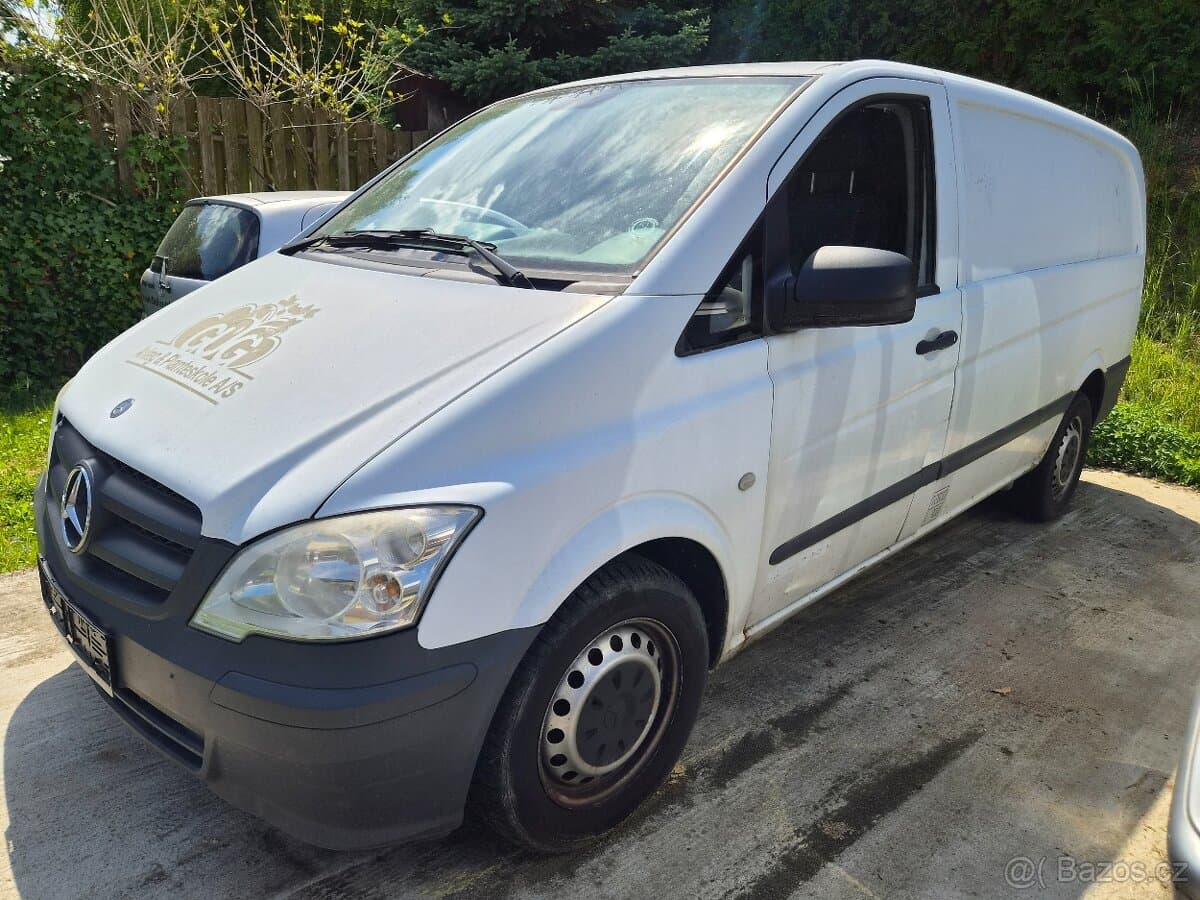 2011 Mercedes-Benz VITO